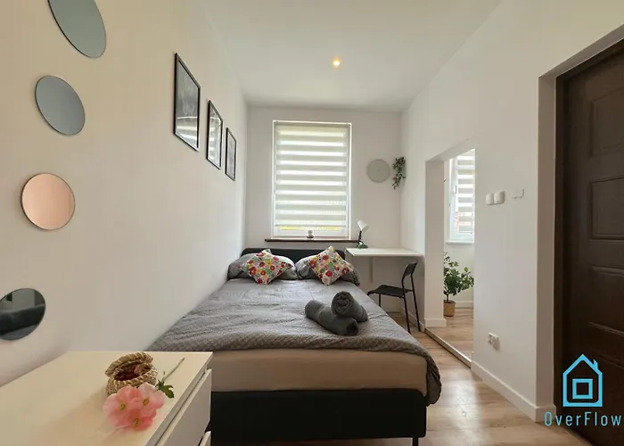 Birch Studio- Peaceful Retreat, 10 Minutes To Gdansk Old Town & Seaside