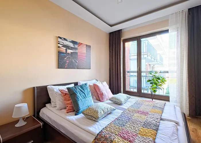 Central Apartments Sz7-66