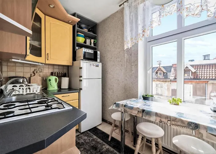 Awesome Apartment In Gdansk With Kitchen