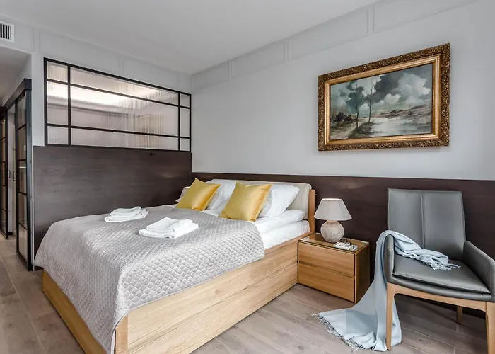 Rent Like Home - Apartamenty W Deo Plaza
