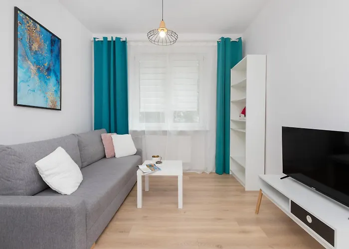 Beautiful & Comfortable Spacious Apartment In Gdansk By Noclegi Renters