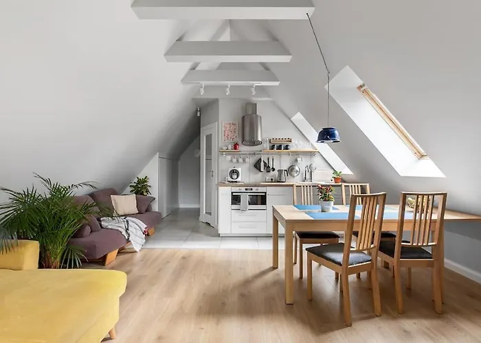 Urokliwy Apartament Na Poddaszu W Gdansku