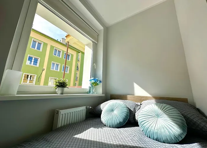 Mmrent Citrus Room
