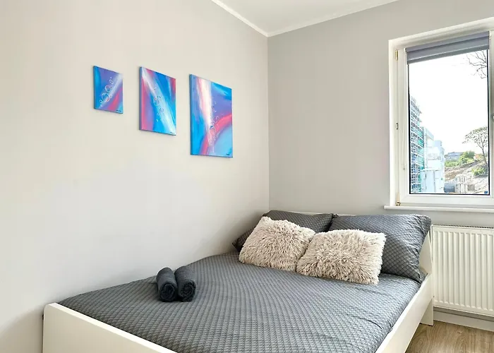 Mmrent Bubble Room