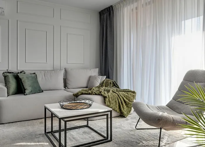Scala 60G City Center Premium Apartments By Lion Apartments
