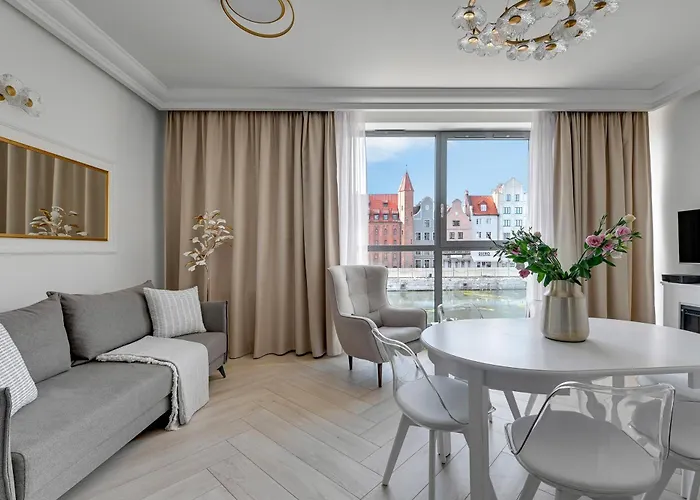 Old City & River View Premium Apartment By Lion Apartments