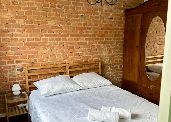 Retro Cozy Apartment 10 Minutes To Beach And 15 Minutes To Old City