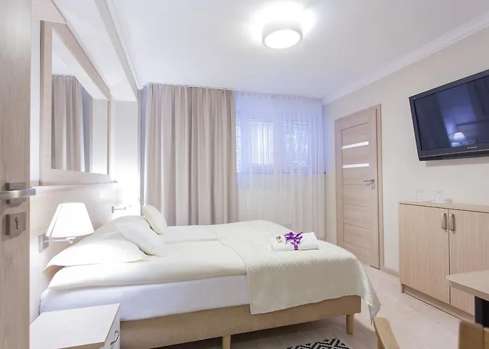 Villa Anna Gdansk - Noclegi Rooms - Free Parking