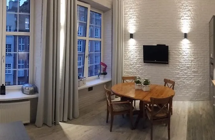 Apartment Into3City Old Town Gdansk