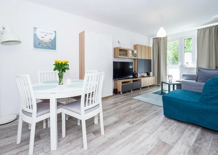 Discover Beaches From Quiet Relaxing Apartment For 6
