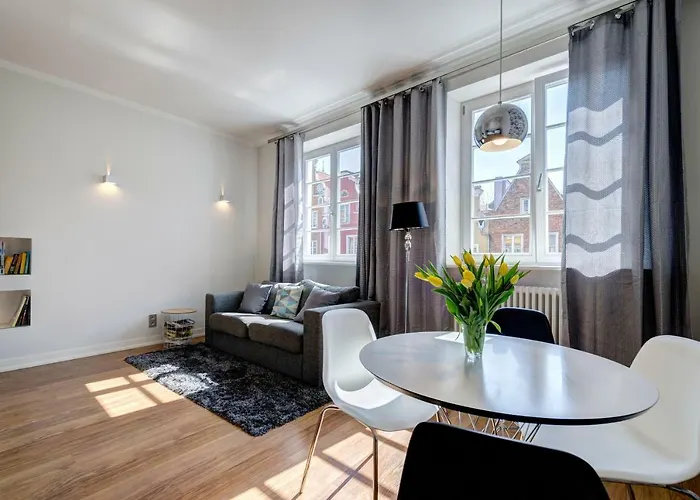 Stylish Apartment In Heart Of Oldtown