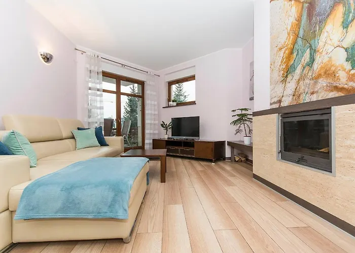 Bryza Rentyear Apartments