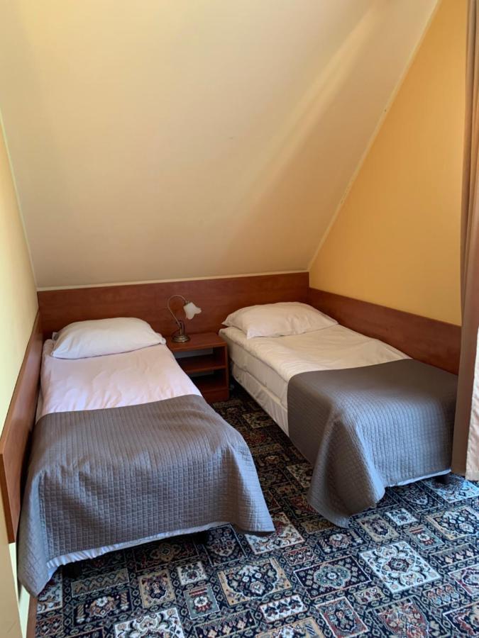 - W Domku Na Wyspie Sobieszewskiej. * Gdańsk