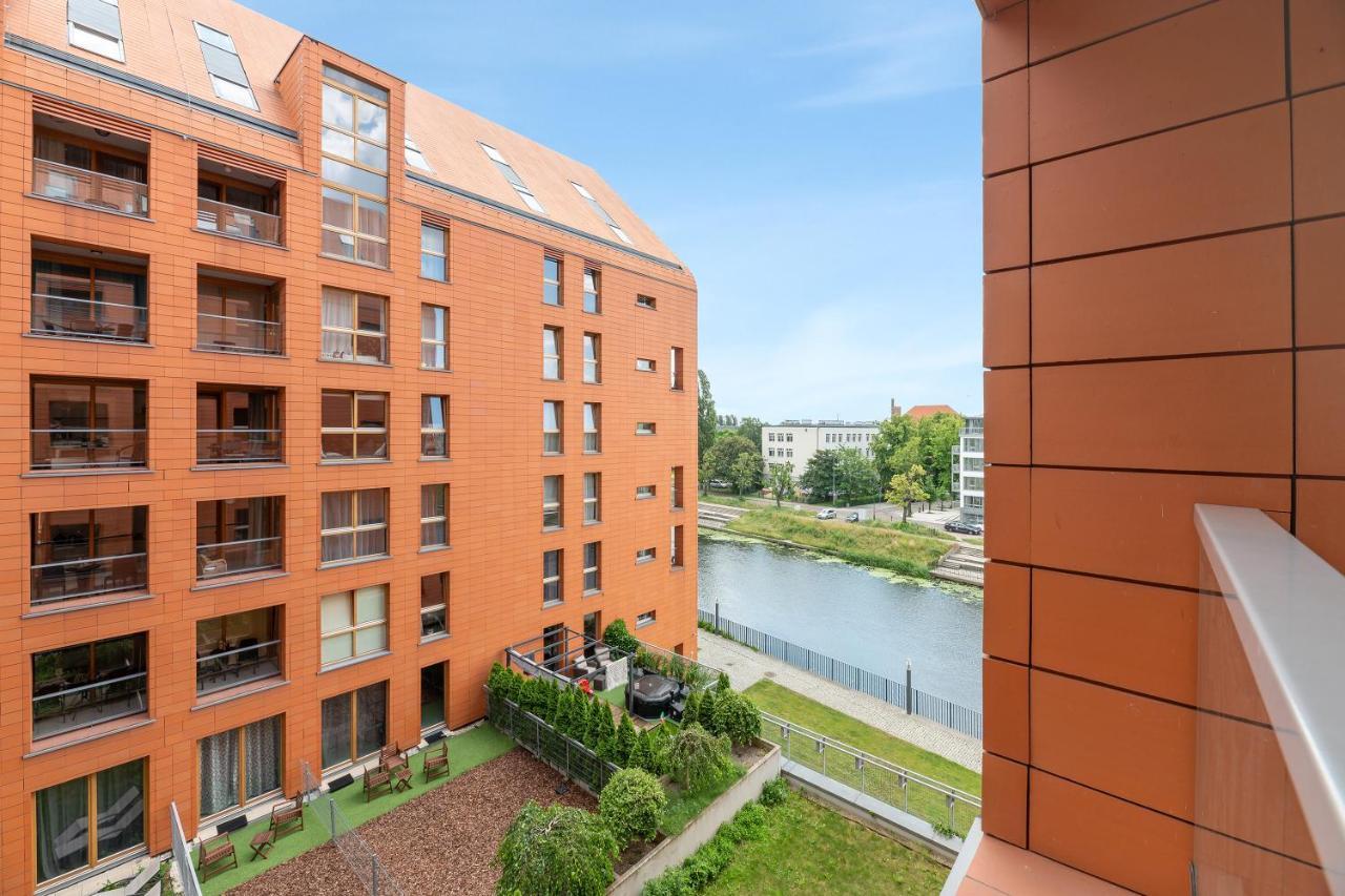 Aura - Riverside & Parking By Downtown Apartment *
