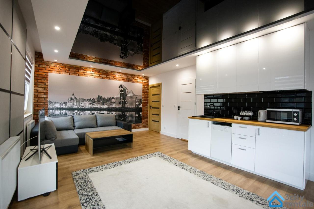 Showtime Apartment