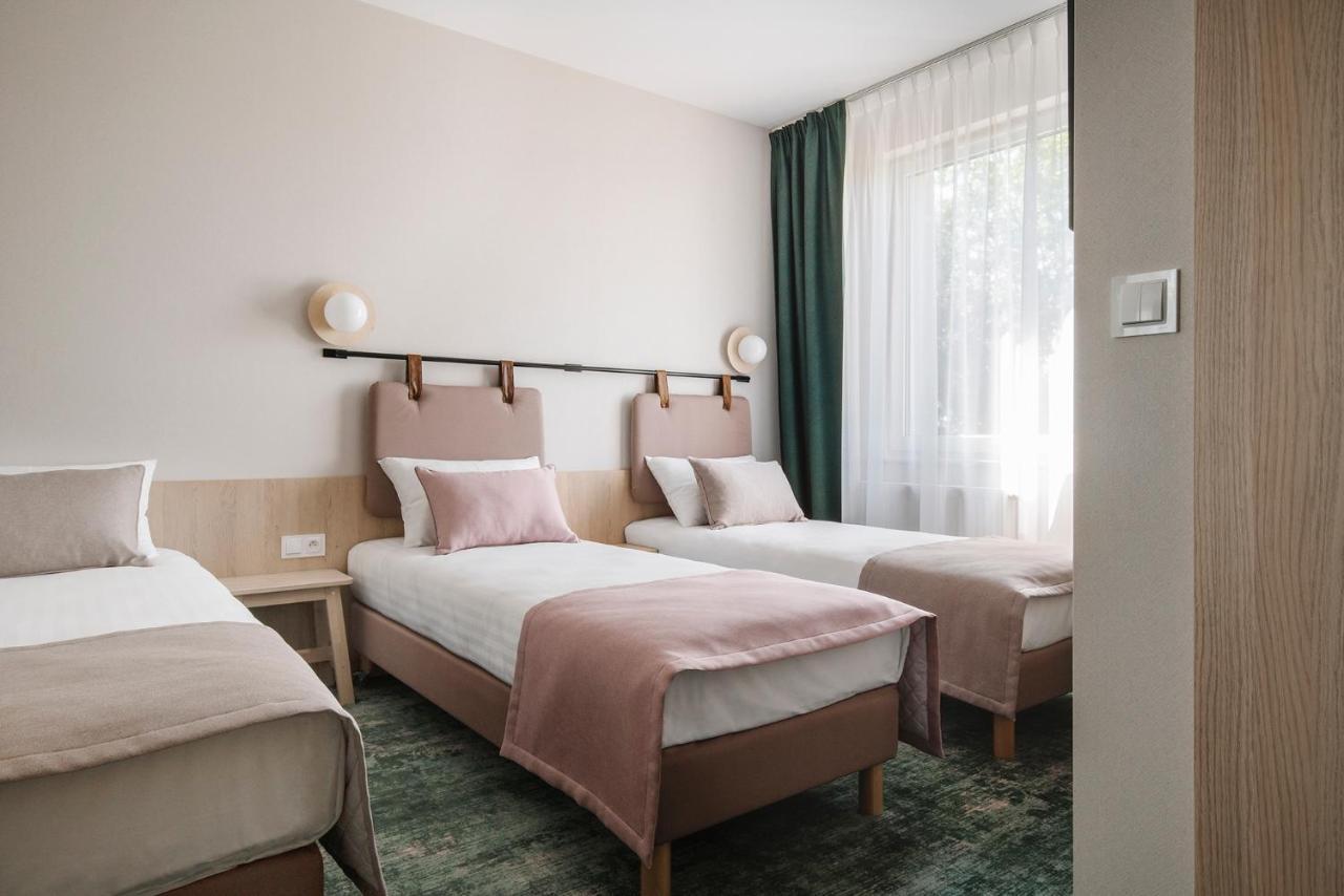 Hotell Hi Airport Gdańsk
