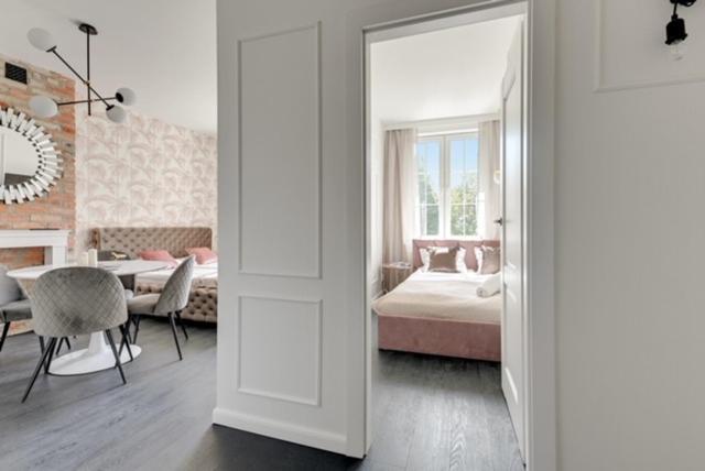 Navy Group - Apartament Podwale Staromiejskie 72