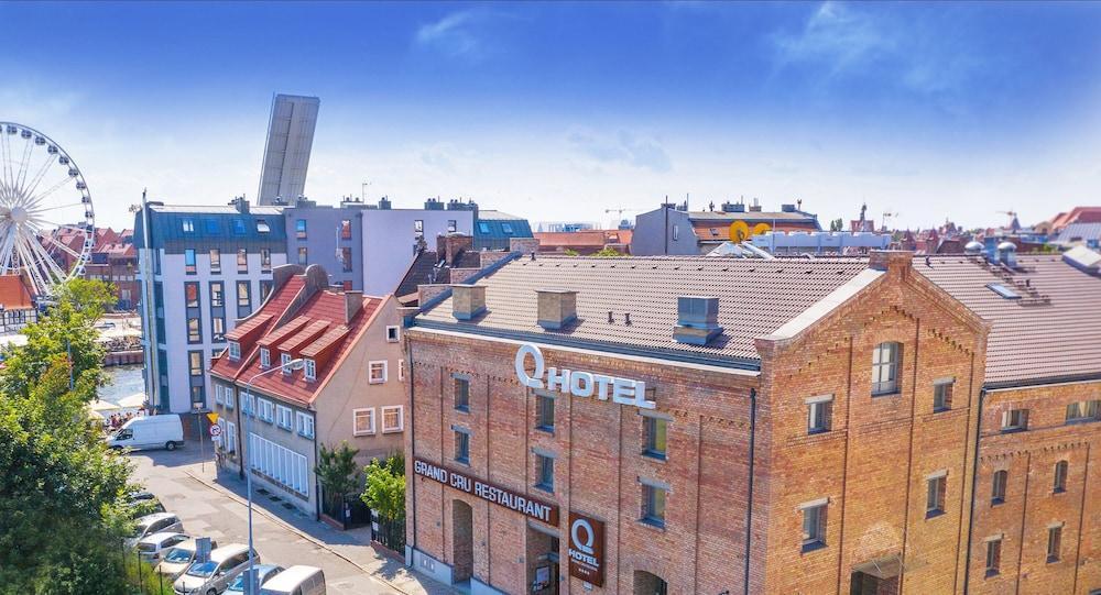 Q Grand Cru Hotel Gdansk