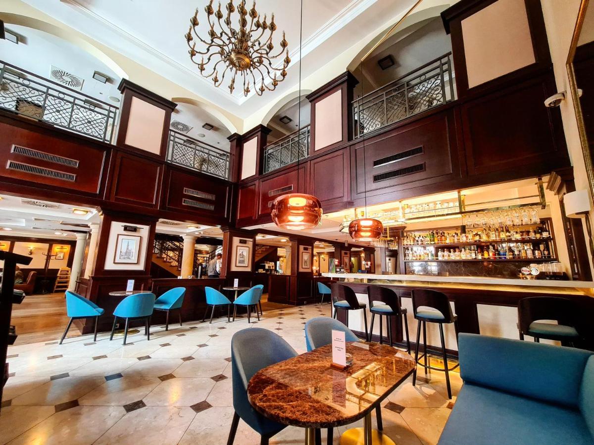 Radisson Blu Hotel, 5*