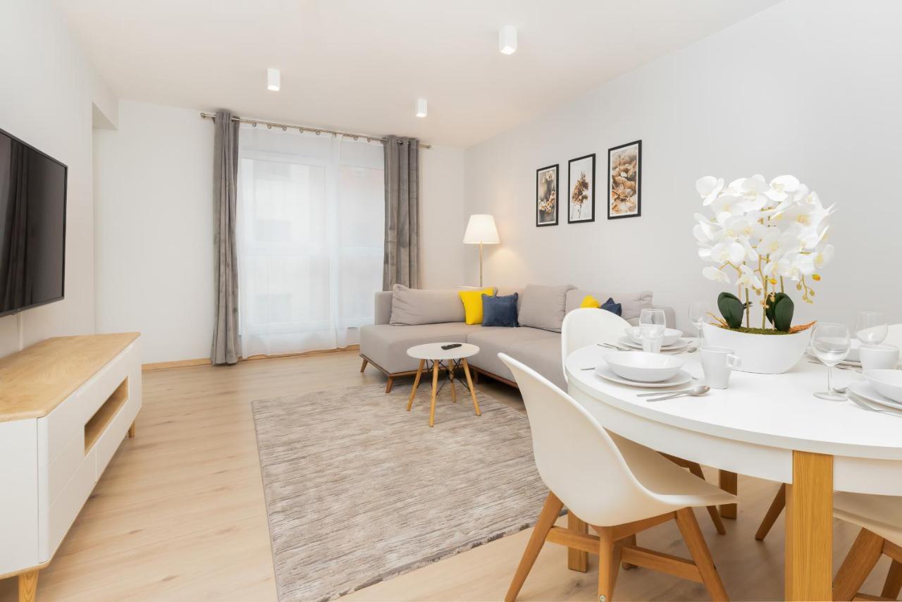 Center By Renters Apartment Gdansk