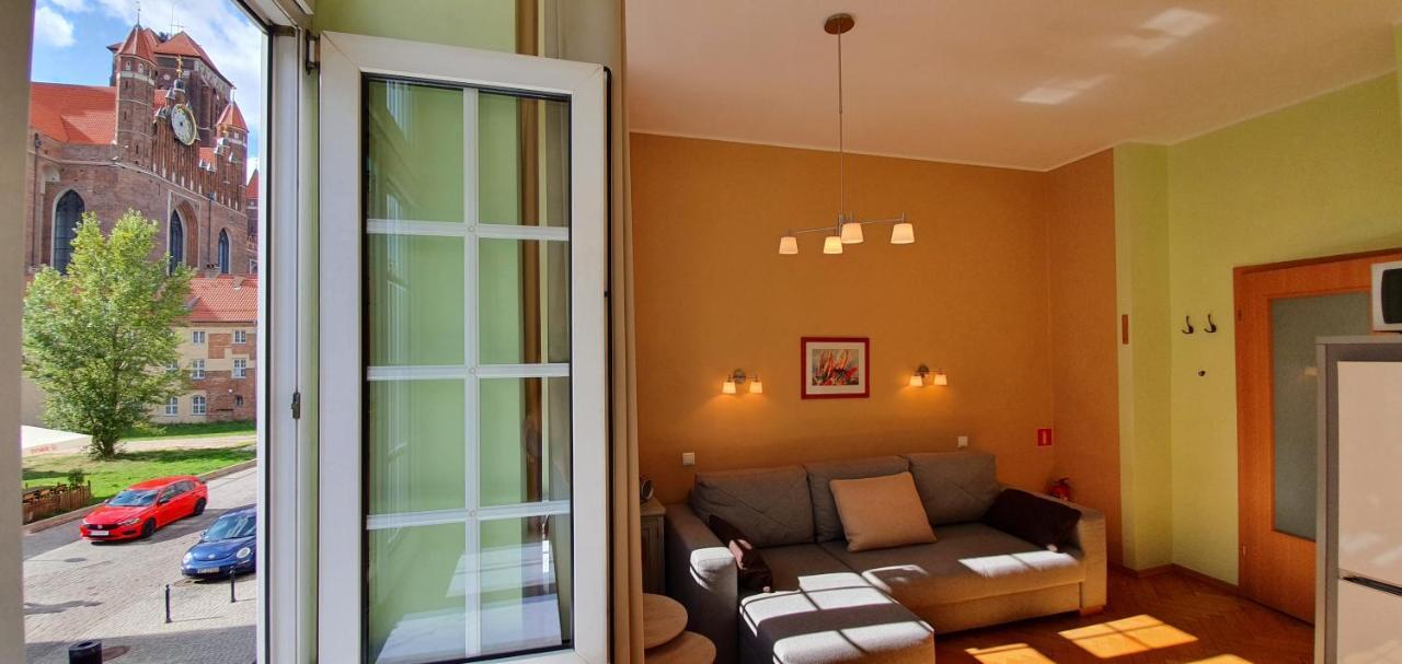 Patio - Old Town Apartment *