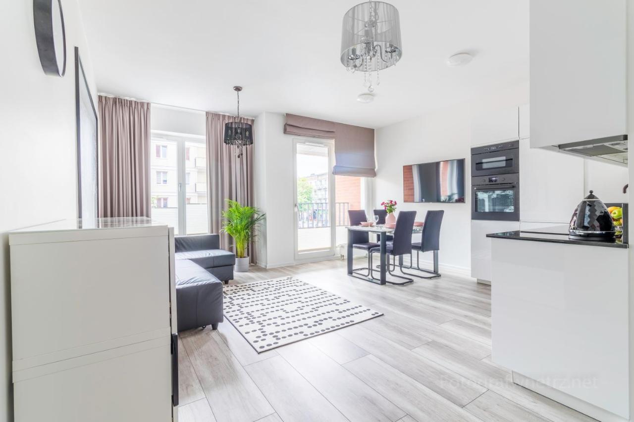 De Lux Apartament Z Ogrodem Apartment