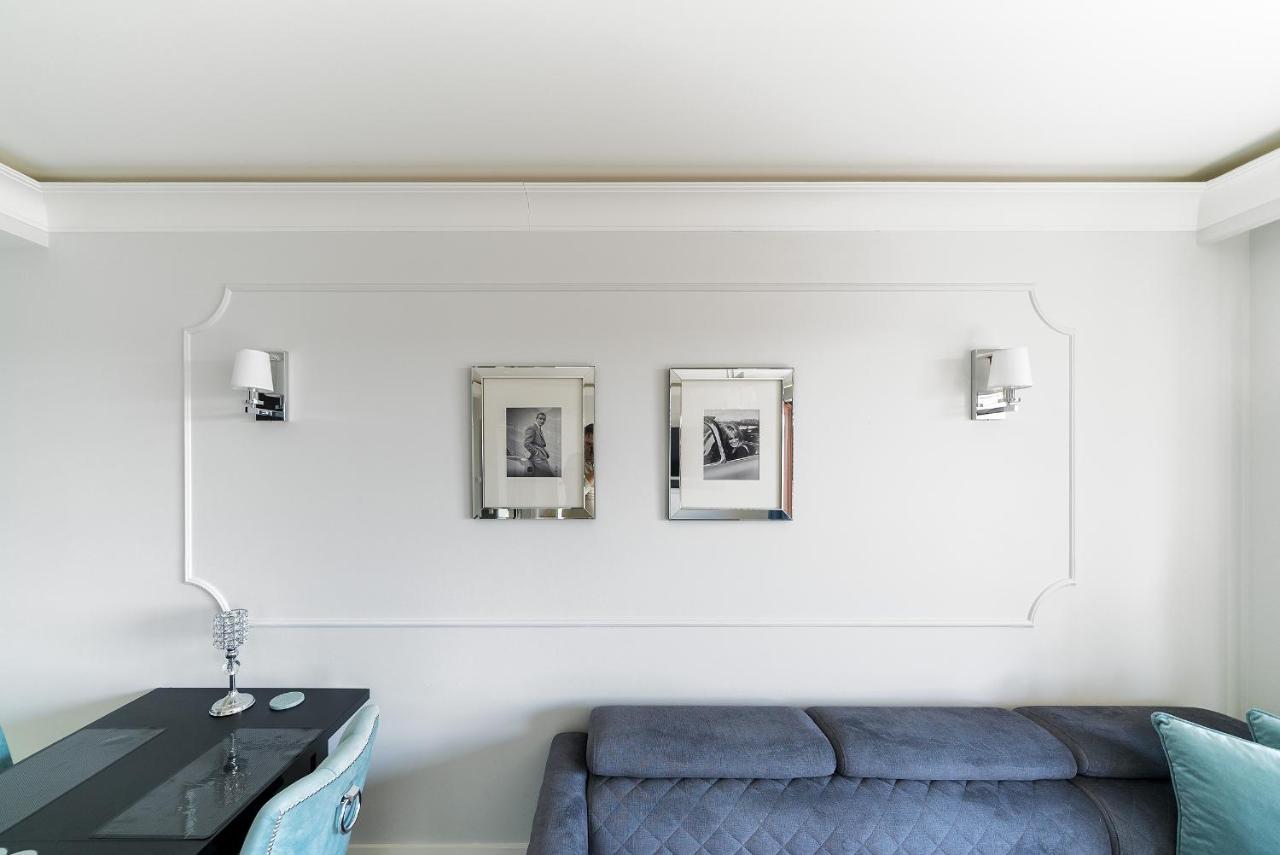 Premium Apartment