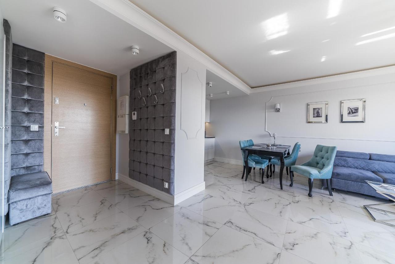 Premium Apartment *