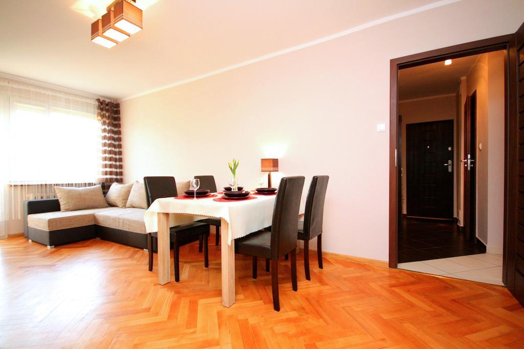 Rent A Flat - Dabrowszczakow St. *
