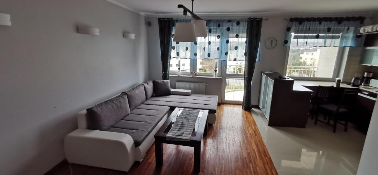 Apartment Familijny 3 64m2 *