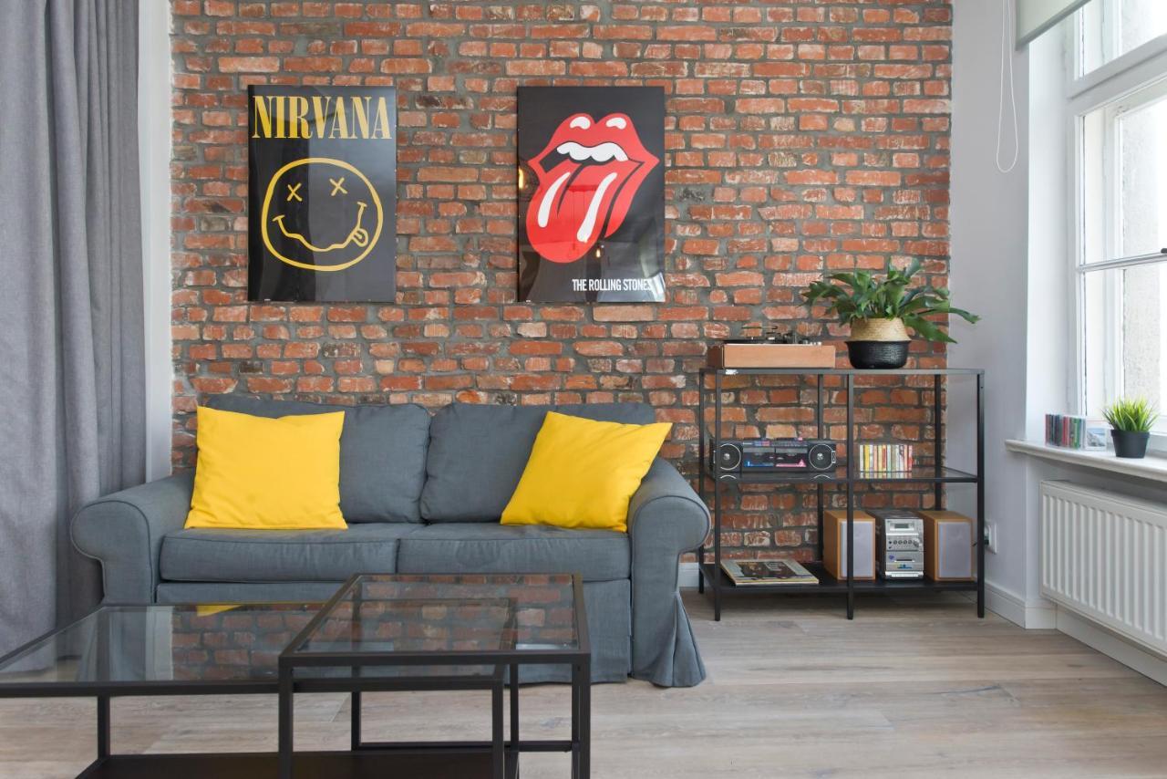 Apartment Soak Up The Old Town From Musician 1898'apt For 4 Gdansk
