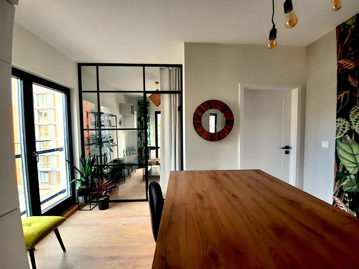 Trident Ii Apartment Gdansk