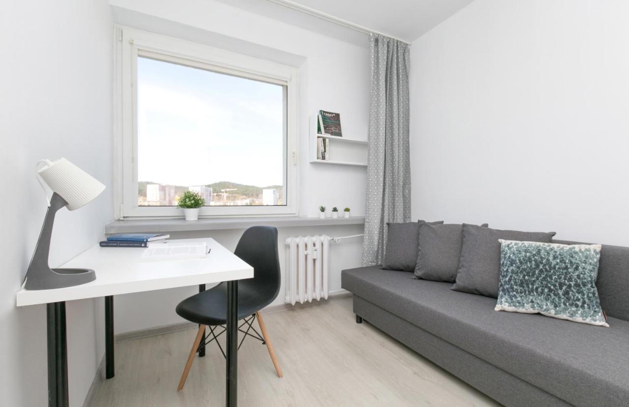 Guesthouset Rooms4less *