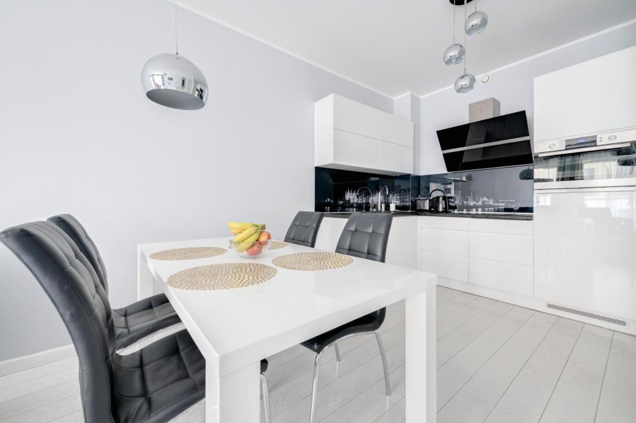 Waterlane Marina By Live & Travel * Gdańsk