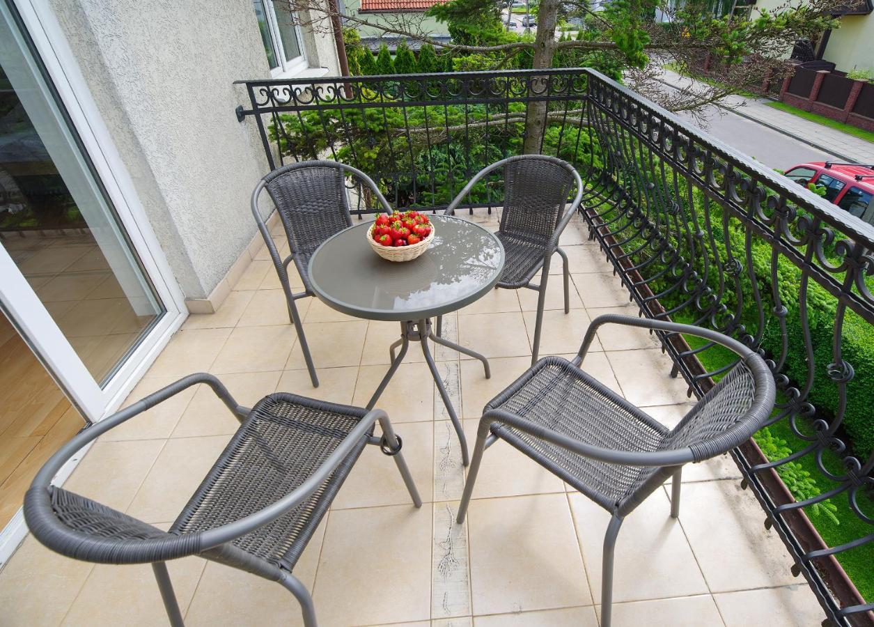 Happiness House Balcony & Garden Holiday home *