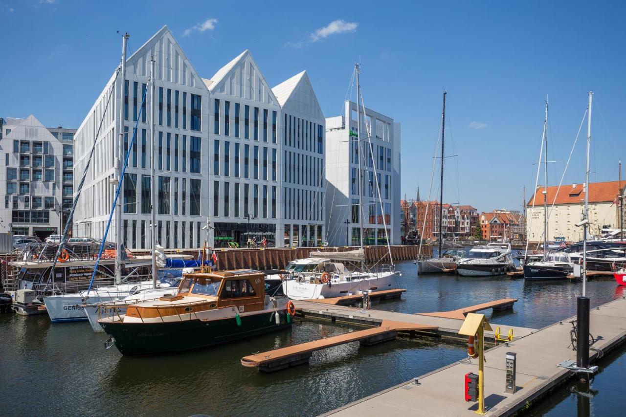 Exclusive Marina Apartment