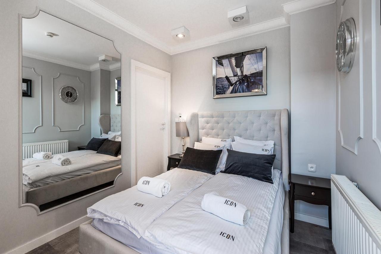 Icon Aparthotel