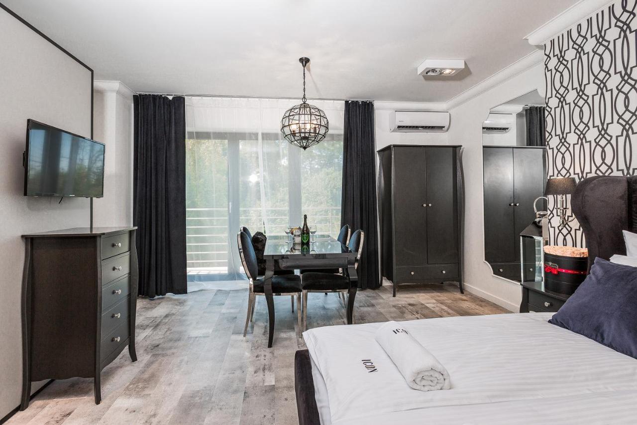 Aparthotel Icon