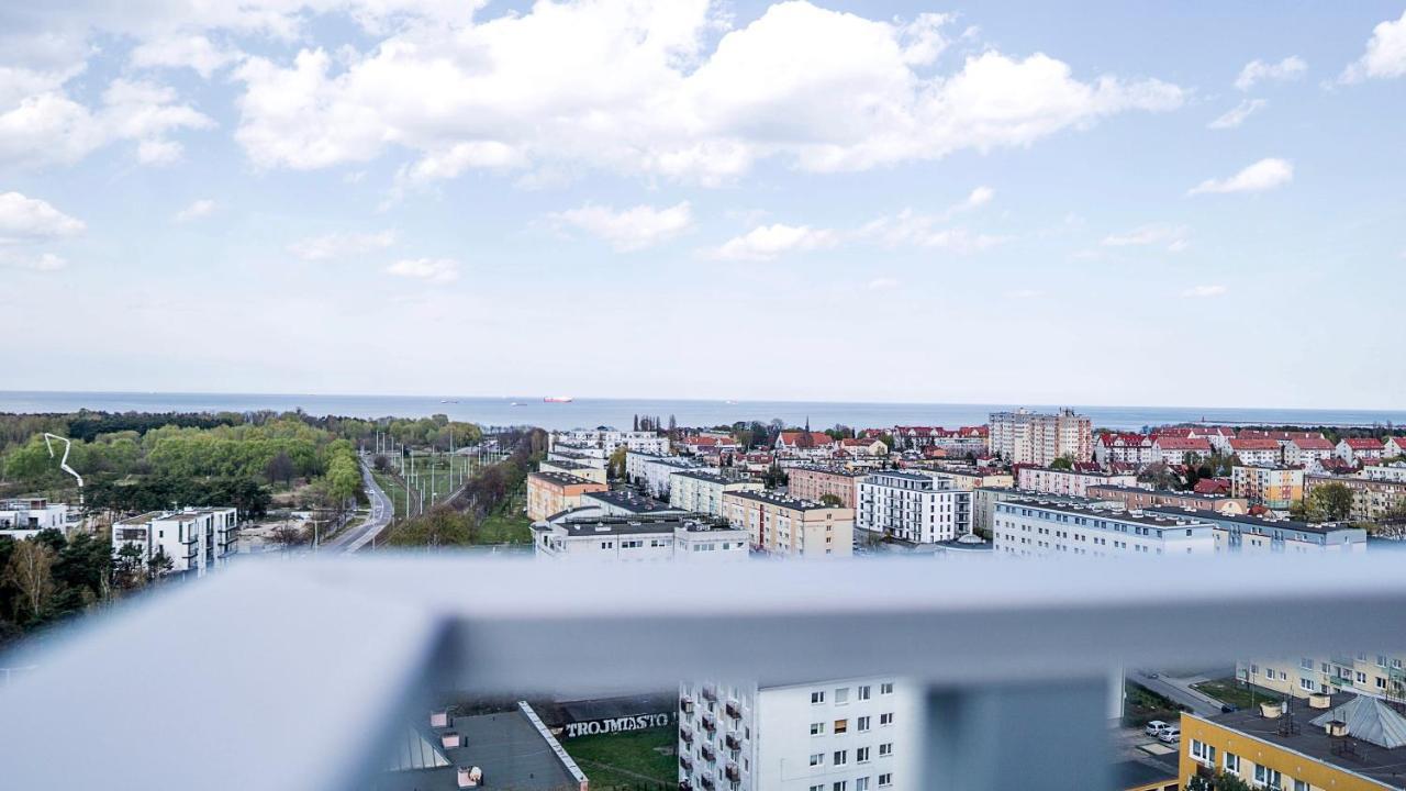 Baltica Towers Modern White&black Aparthotel
