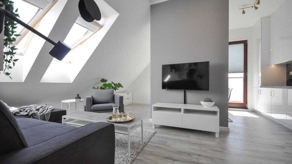 Grano Flats - Aura Ii *
