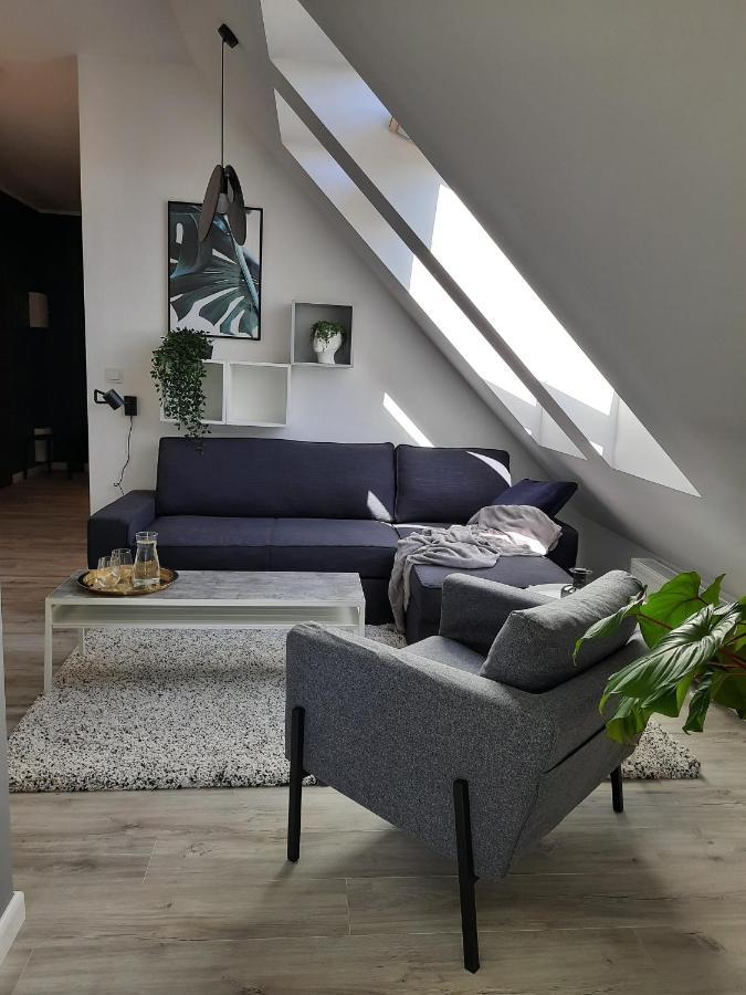 Grano Flats - Aura Ii