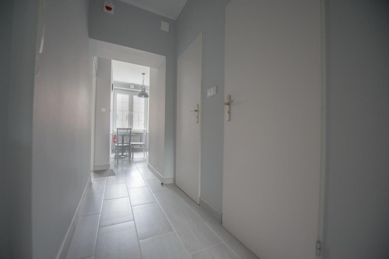Wide Street Hostel
