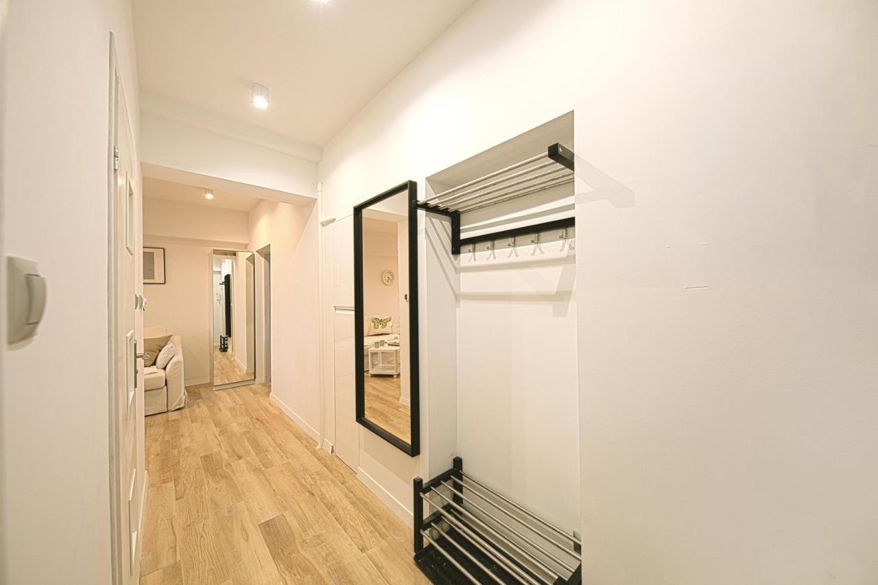 Căn hộ Family Luxury Comfort 2 Bedrooms & Playstation 4 & Panoramic View Of The Gdansk's Old Town & Free Private Parking