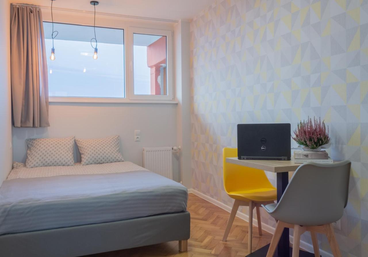 Initium - Na Wynajem - Obroncow Wybrzeza 4d Homestay