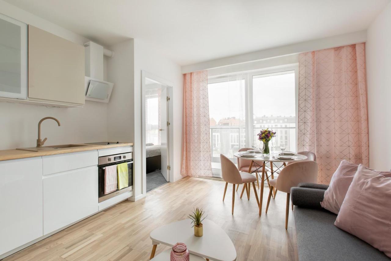 Short Apartment