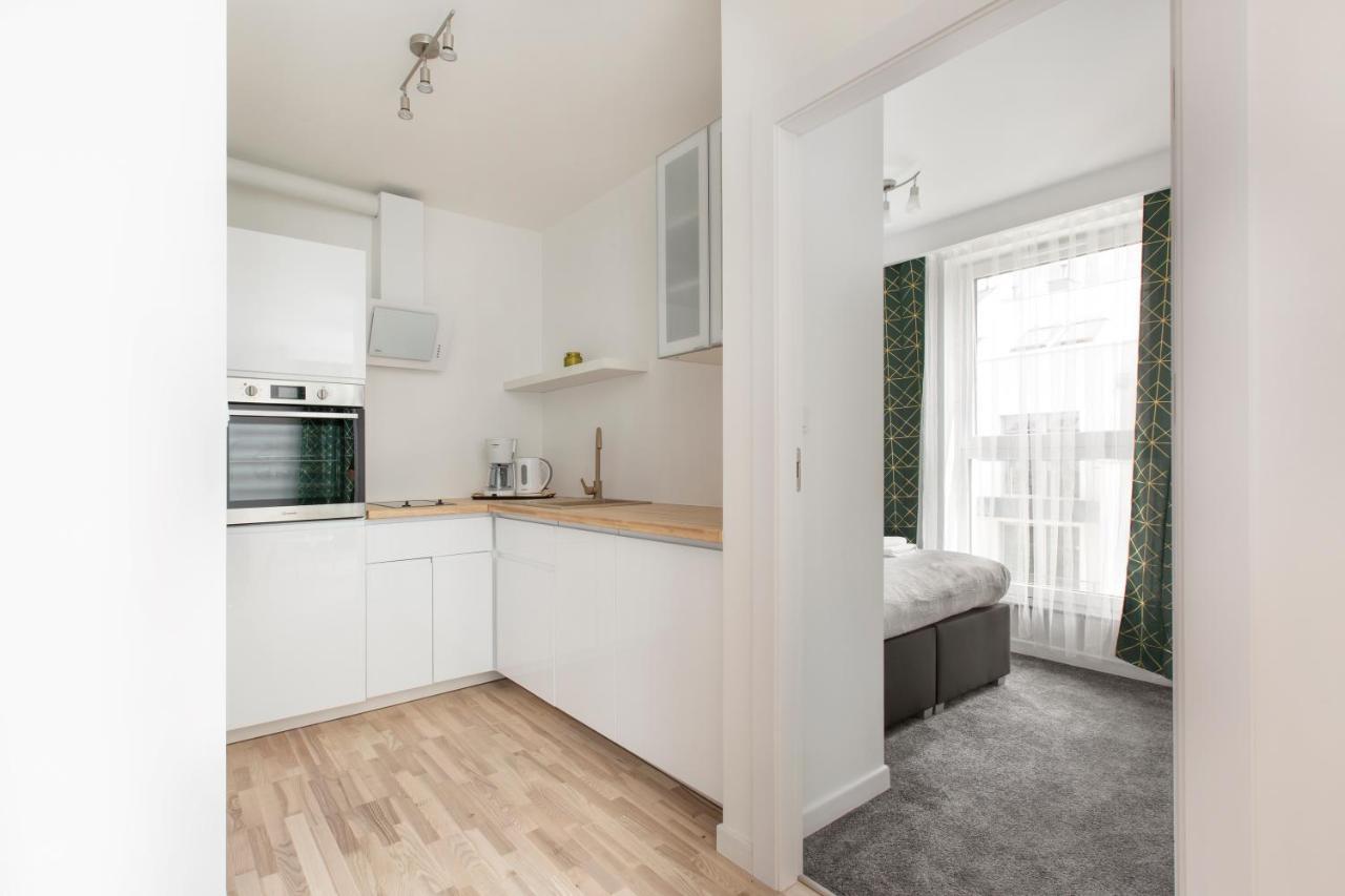 Short Apartment