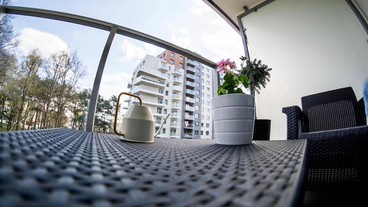 Aparthotel Baltica Towers Modern White&black *