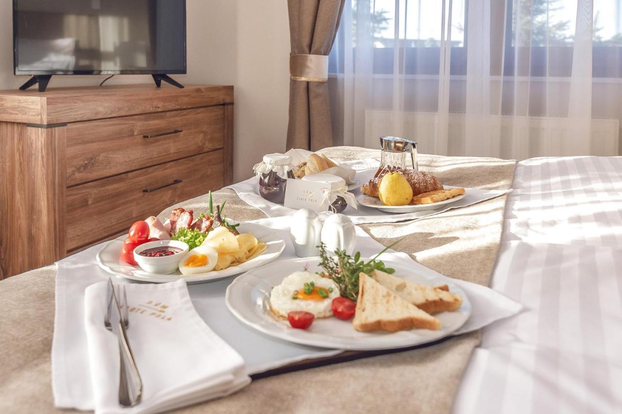 Dom Zlote Pola Bed & Breakfast *