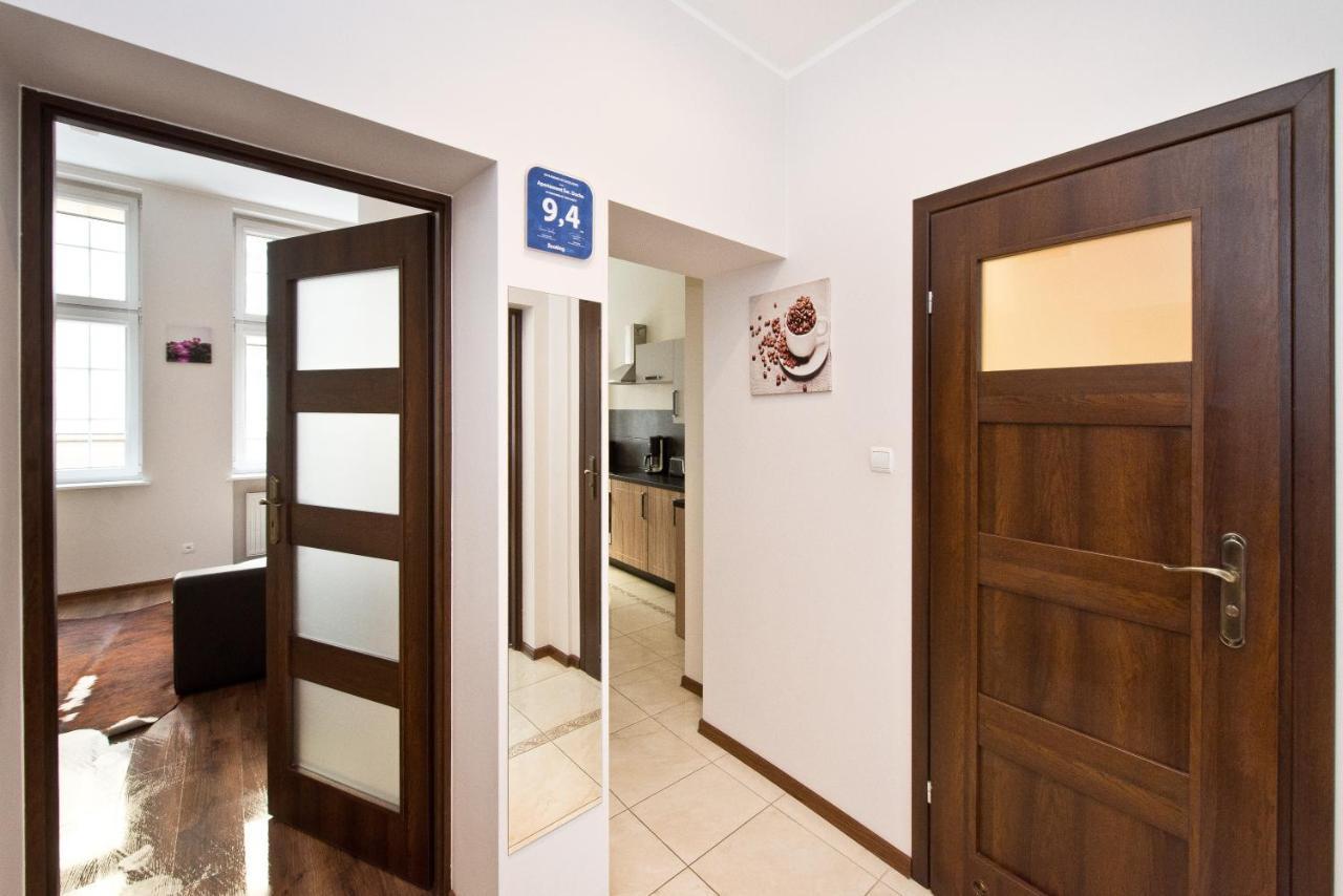 Gdanskie Apartamenty - Apartamenty Na Sw Ducha - Gdanskie Poddasza Z Jacuzzi I De Luxe Apartment *