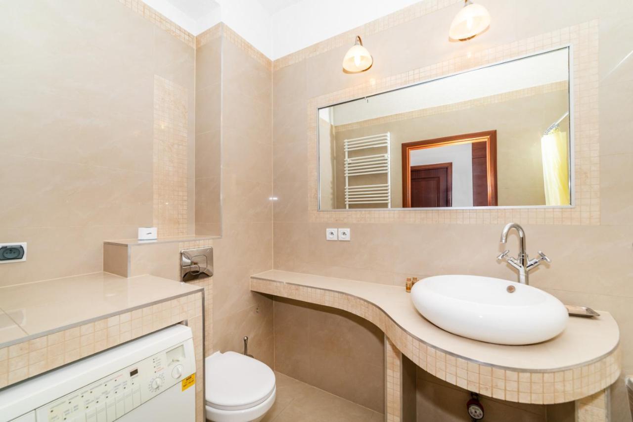 Beige - Neptun Park By Oneapartments * Gdańsk